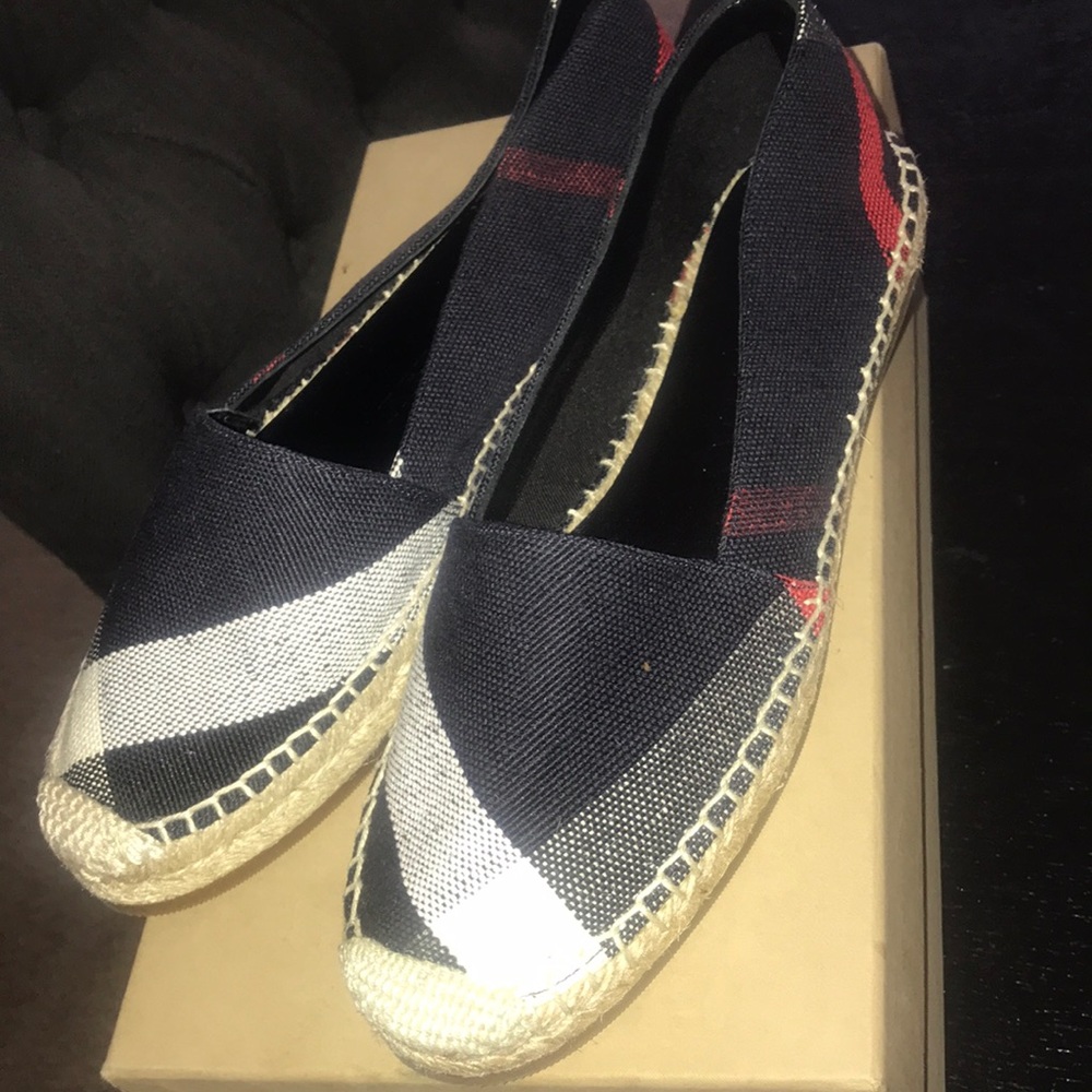 Burberry Flats